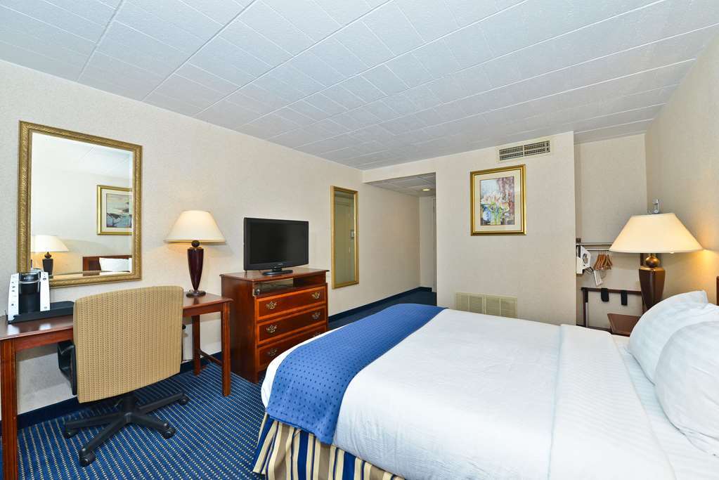 Clarion And Conference Center Harrisburg West Hotel 3*